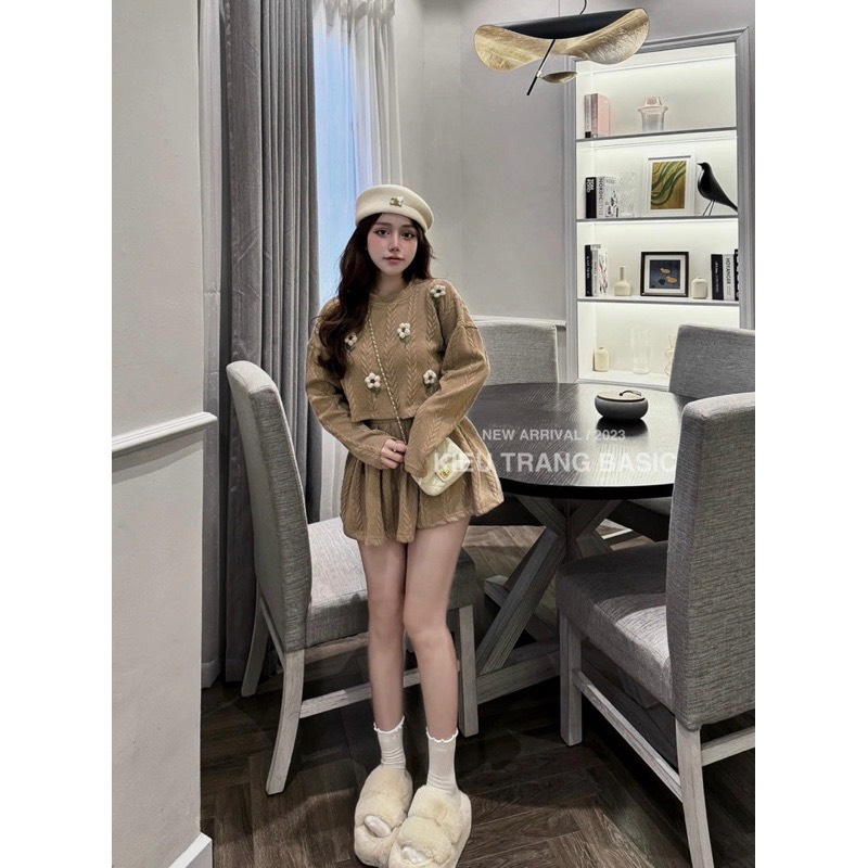 Sét áo len THÊU BÔNG HOA kèm chân 👗