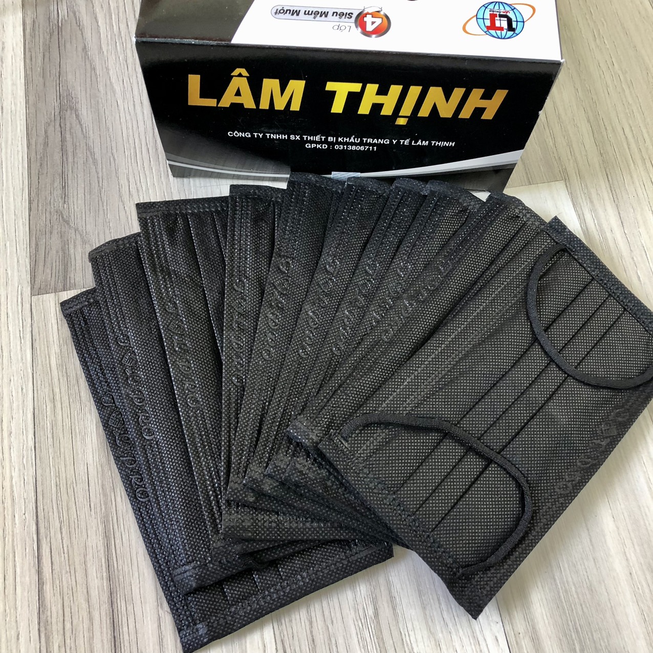 Khẩu Trang Y Tế X-PRO 4 Lớp Có LOGO Hộp 50 Chiếc Tác Dụng Kháng Khuẩn Lọc Khói Bụi Độc