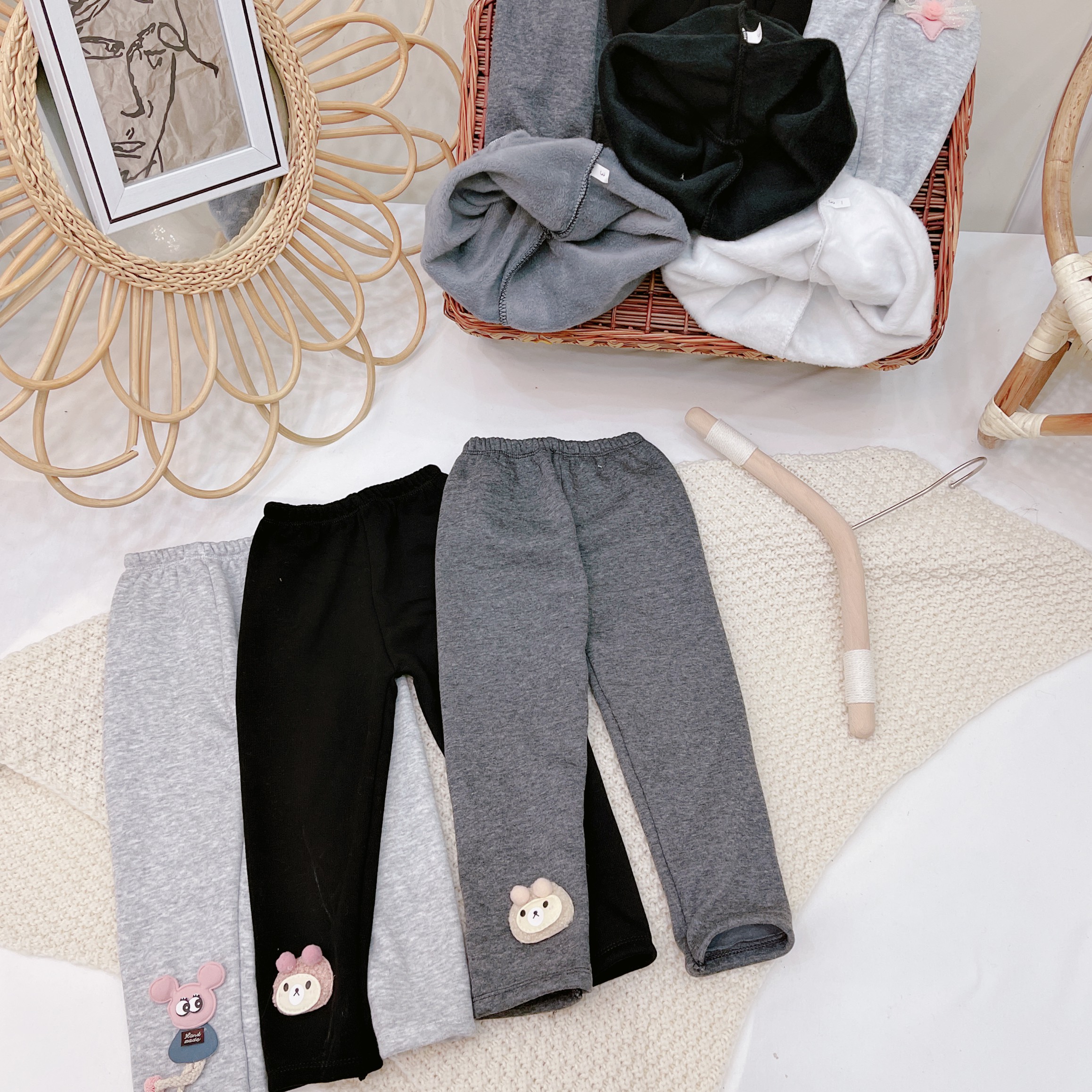 Quần legging bé gái nỉ lót lông siêu ấm