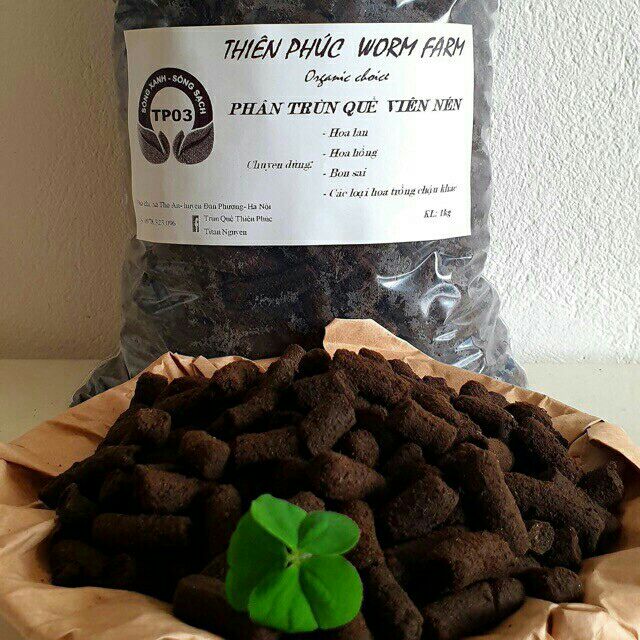 Phân trùn quế Thiên Phúc dạng viên nén