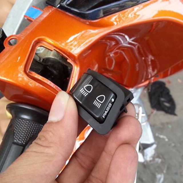 Công tắc pha cốt Honda sh Việt /công tắc passing