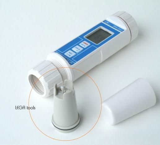 Bút đo PH LUTRON PH-222 dạng nhỏ gọn, bỏ túi