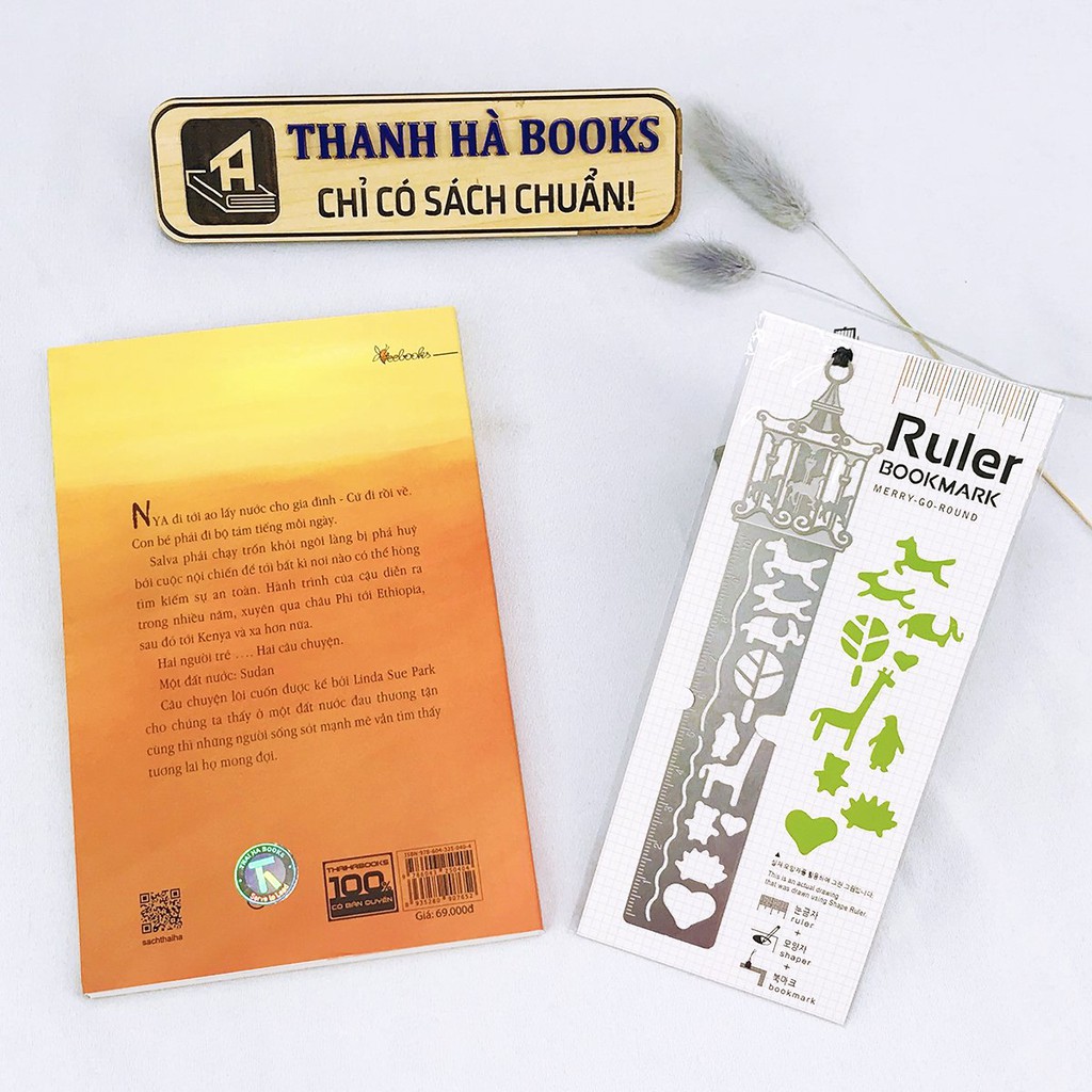 Sách - Lấy Nước Đường Xa (Kèm Ruler Bookmark) [Thái Hà Books]