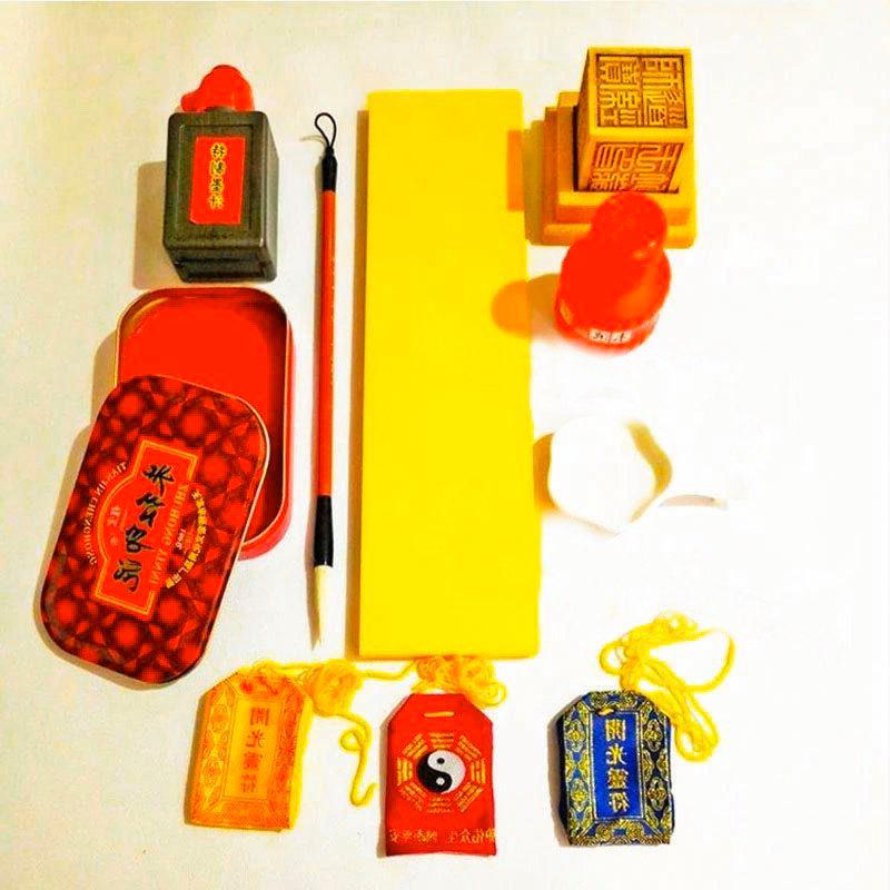 Bộ Thư pháp dụng phẩm bao gồm 11 món
