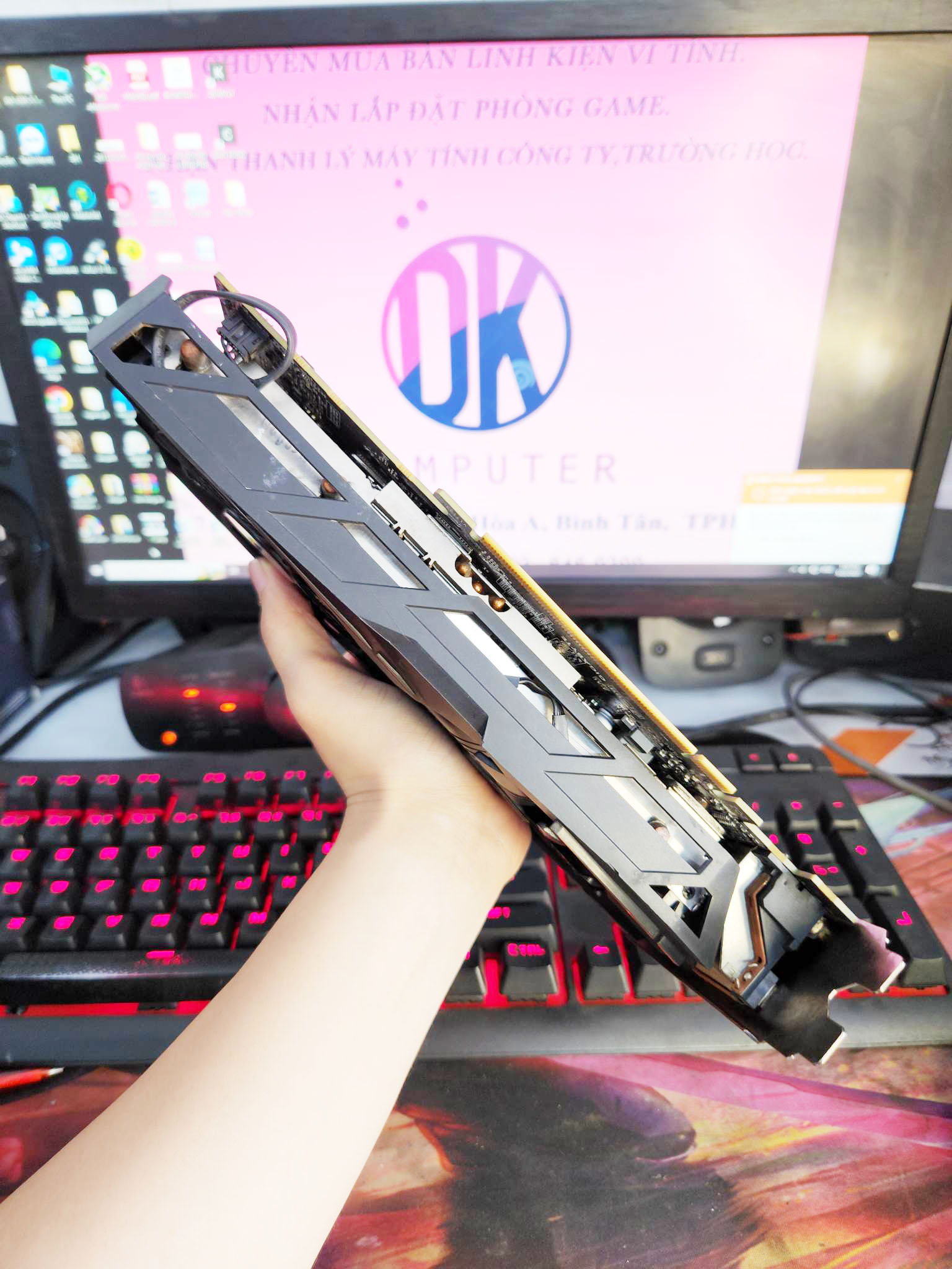 VGA Gigabyte Radeon RX 570 Gaming 8G MI (GV-RX570GAMING-8GD-MI)