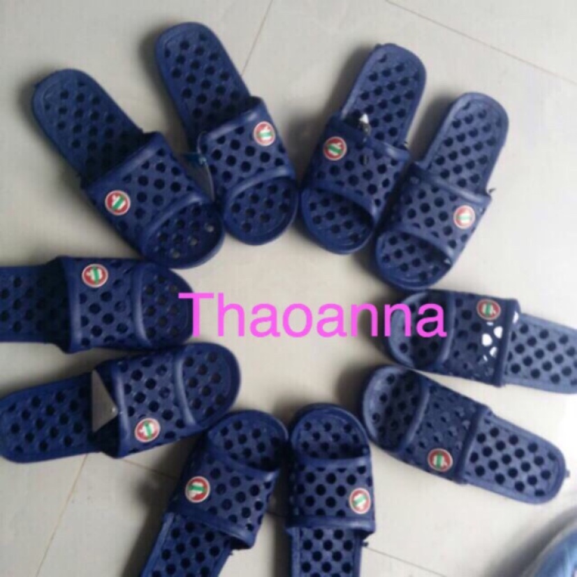 Dép lỗ táo xanh-đen:40,41,42,43,44 giá rẻ