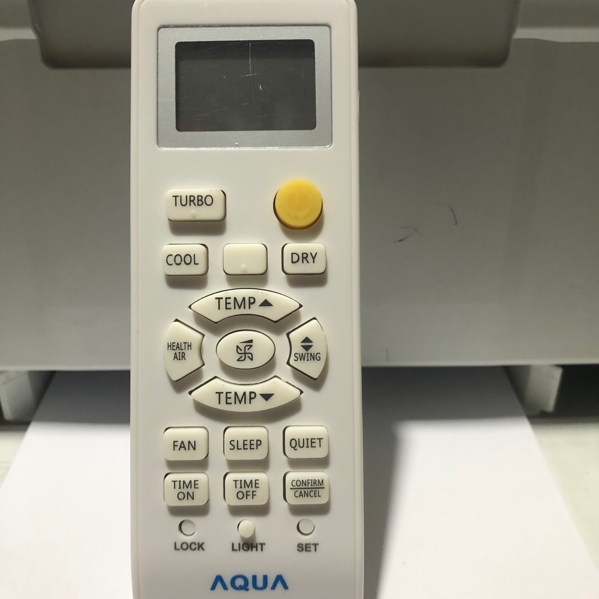 Điều khiển điều hoà AQUA
