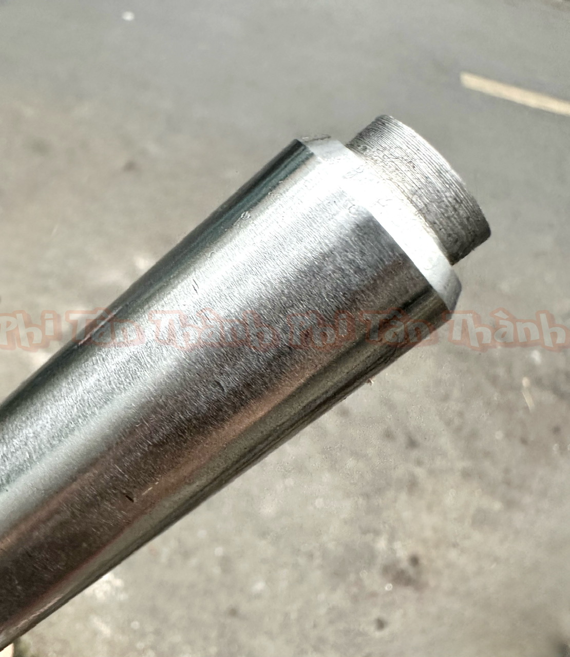 TY PHUỘC TRƯỚC XE CD