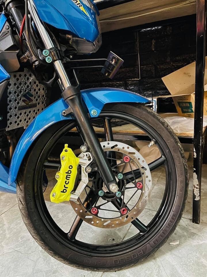 Pát nhôm cnc xe raider/ satria heo 4 pis trước