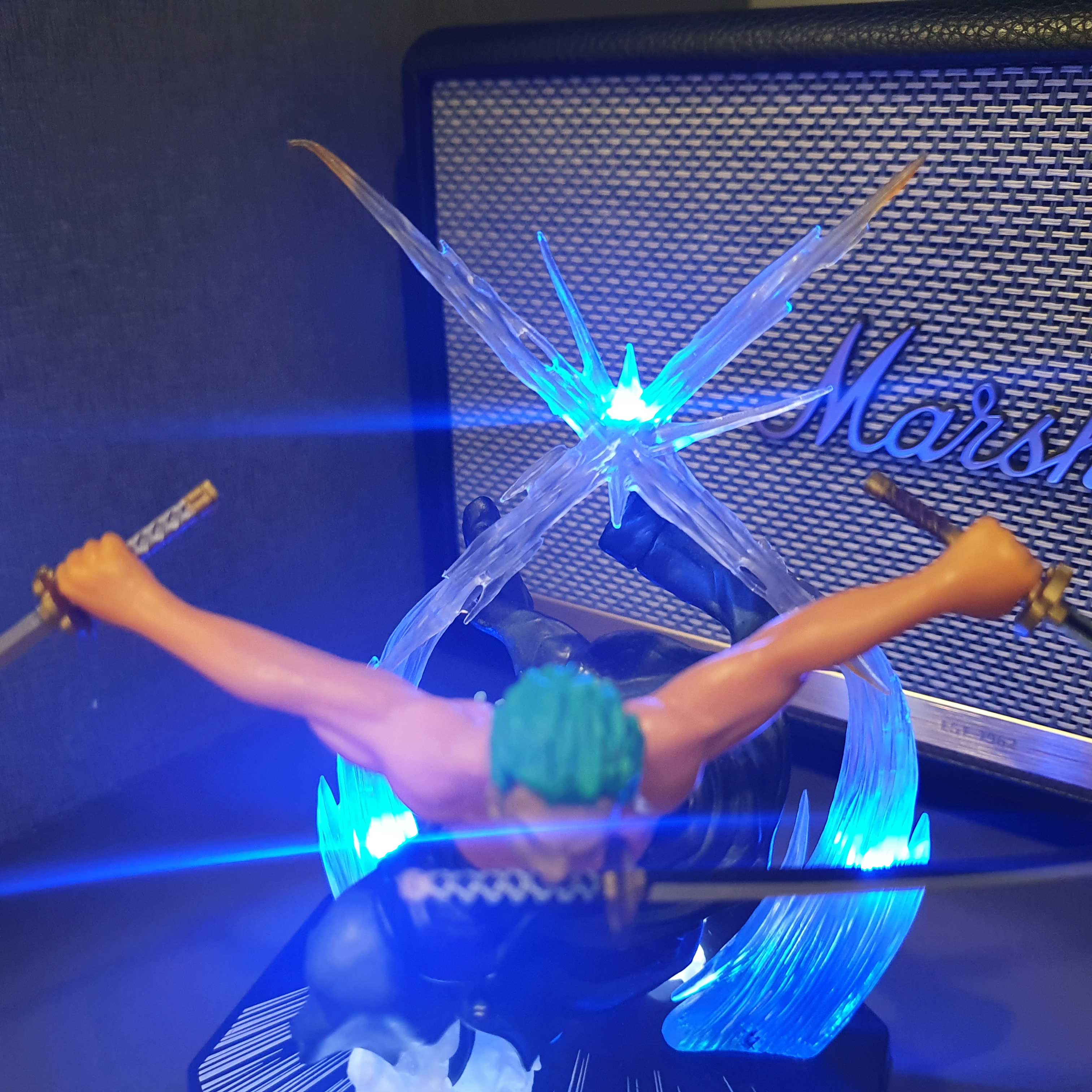 Mô hình Zoro 17 cm 2 đầu + có LED - One Piece