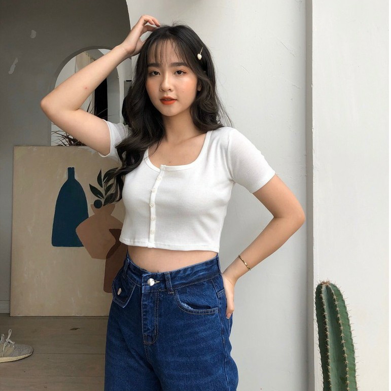 Áo croptop Nút Thật - Cúc Thật