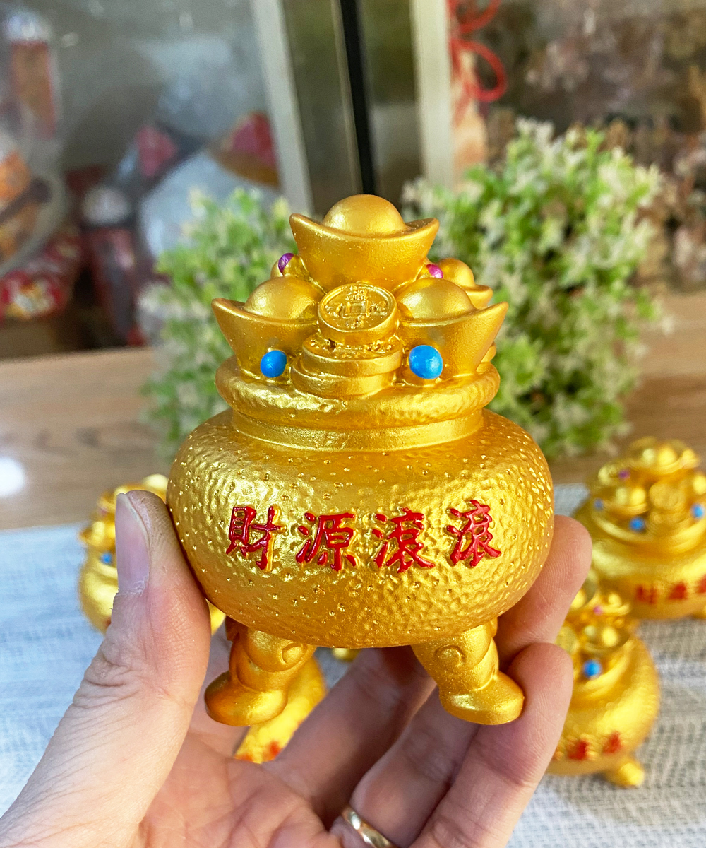 Chậu vàng Tài Lộc 8cm giúp Chiêu Tài Tấn Lộc