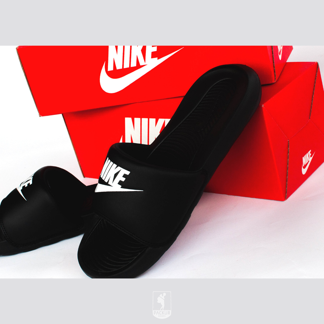 Dép Nike Victori One (Đen/Trắng) / CN9677-005