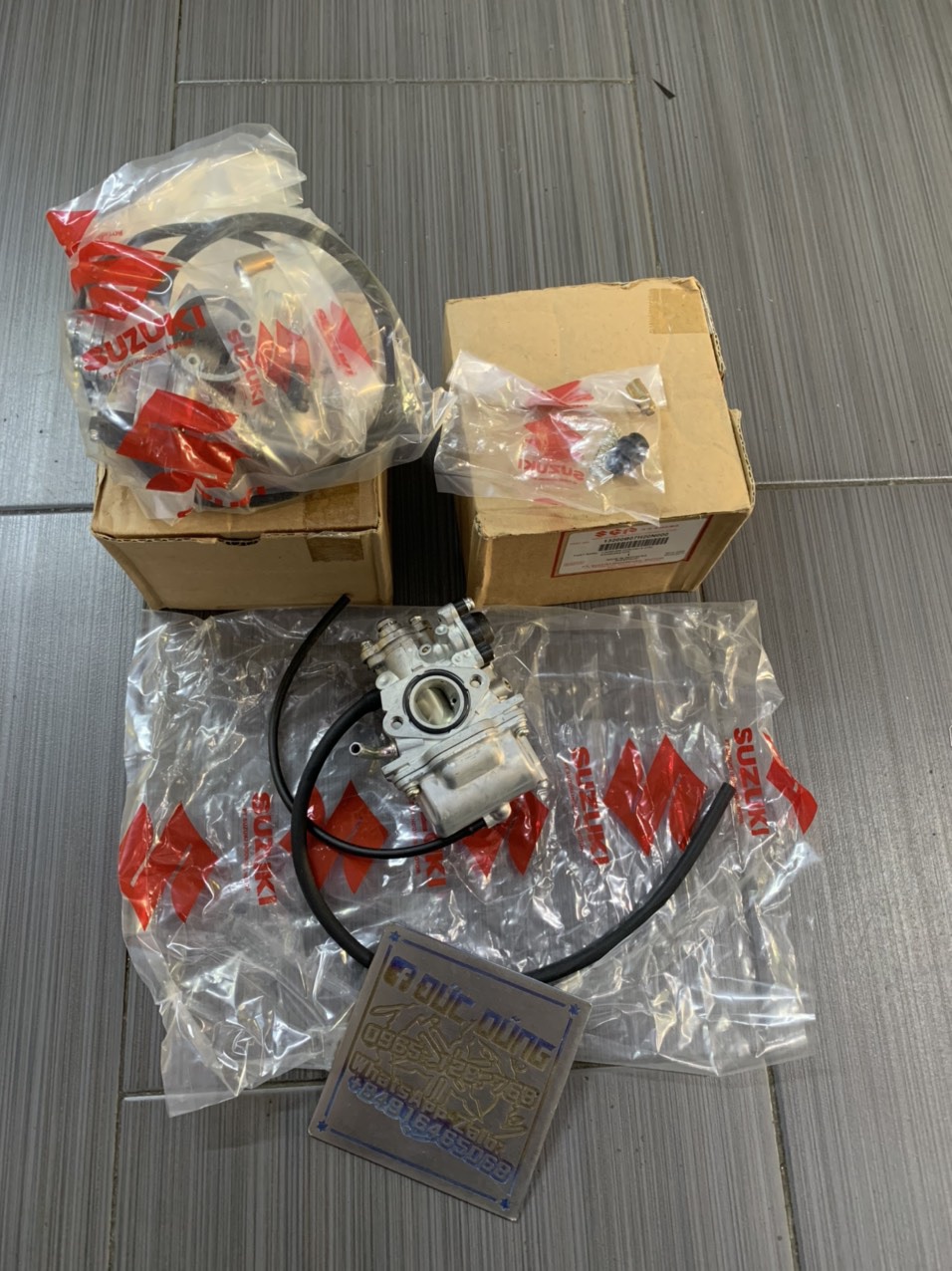 [HCM]Bình xăng con Revo Smash hãng