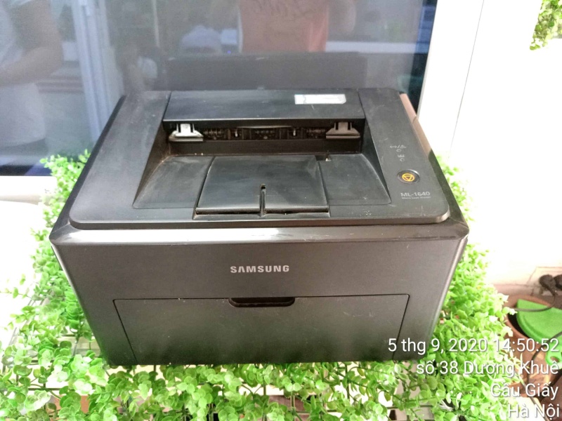 Máy in Samsung ML - 1640 ( Tặng hộp mực , dây nguồn , dây USB mới )