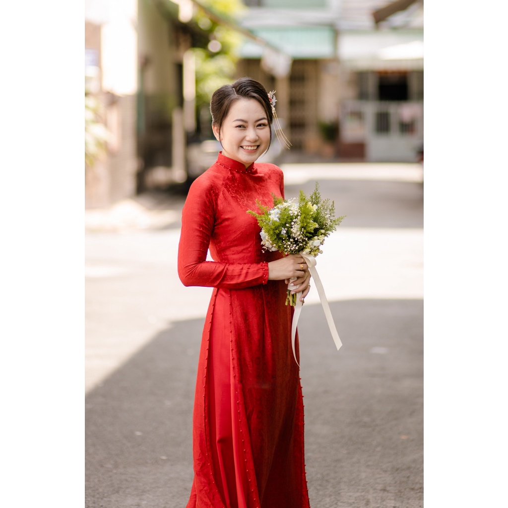 Áo dài cưới [Cam House] chất liệu gấm, đính ngọc trai đỏ