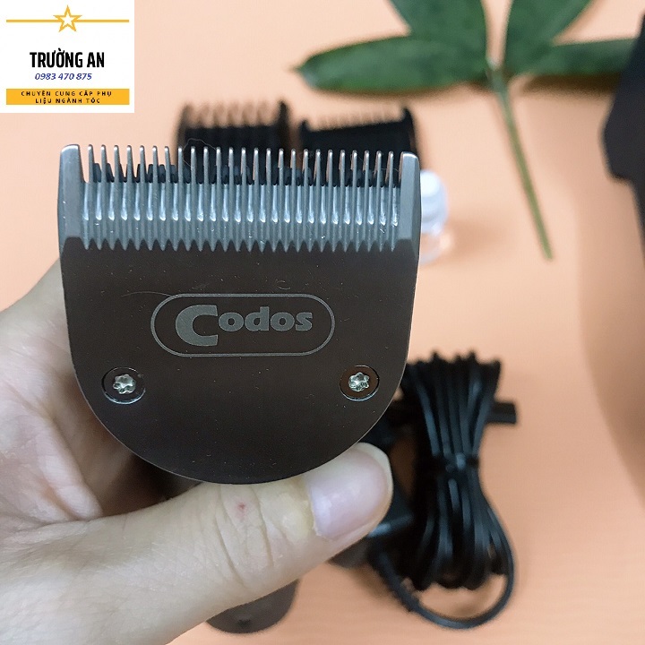 Tông đơ cắt tóc Codos 923 lưỡi sứ sắc bén máy êm