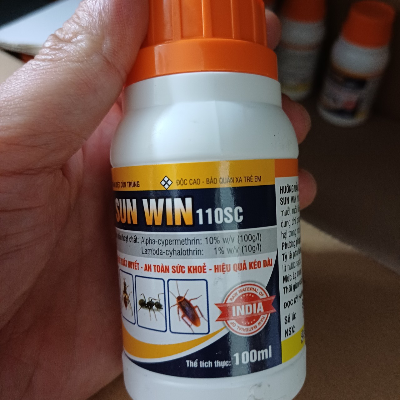 Thuốc diệt muỗi hiệu quả cho mọi nhà, sử dụng dễ dàng - chai 100ml - Diệt cả muỗi, kiến, gián - Thuốc muỗi dùng trong gia dụng và y tế