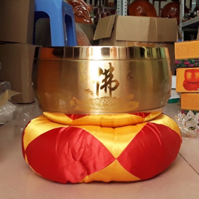 Chuông đồng chiêng đồng vàng