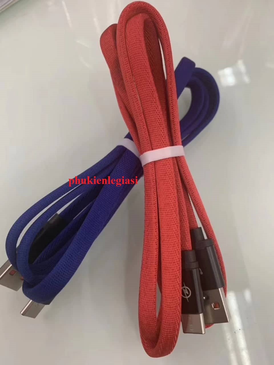 XÃ HÀNG THANH LÝ Cáp sạc dây dù PZX A9 Iphone, Micro usb