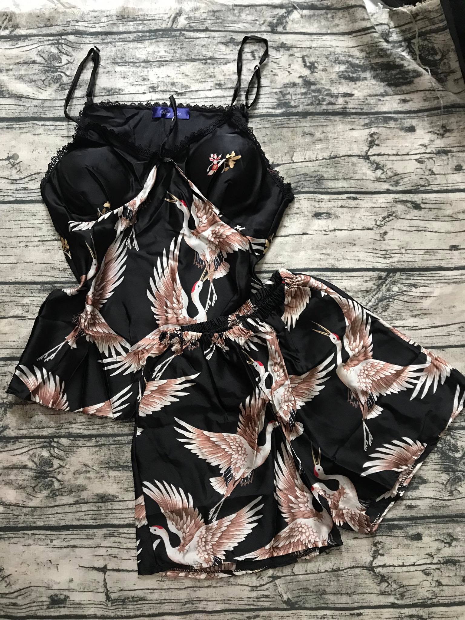 Bộ đồ ngủ 2 dây lụa satin hàng thiết kế