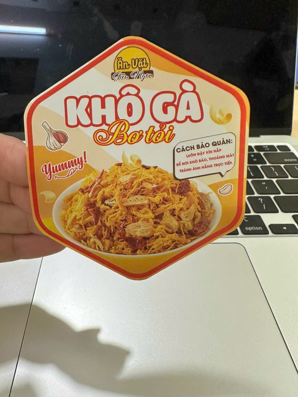 55 tem dán "khô gà bơ tỏi" - lục giác 7x8cm