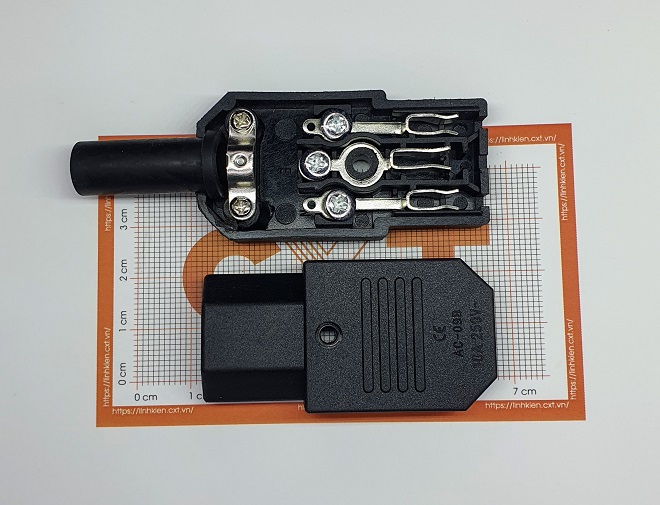 Jack cắm nguồn 3 chân ac 220v