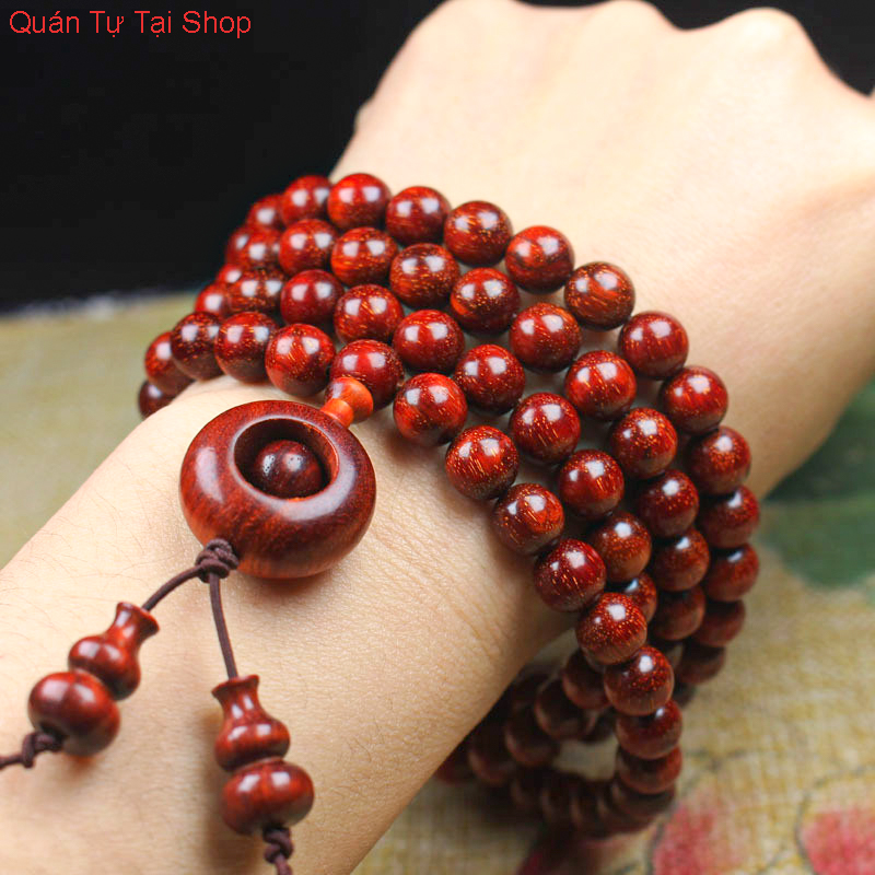 Vòng tay phong thủy gỗ đàn hương đỏ
