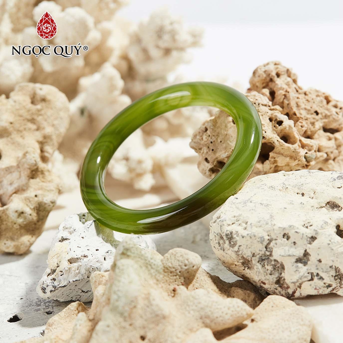 [HCM]Vòng Tay Mã Não Xanh Thiên Nhiên Bản Tròn Mệnh Mộc Hỏa (màu xanh) - Ngọc Qúy Gemstones
