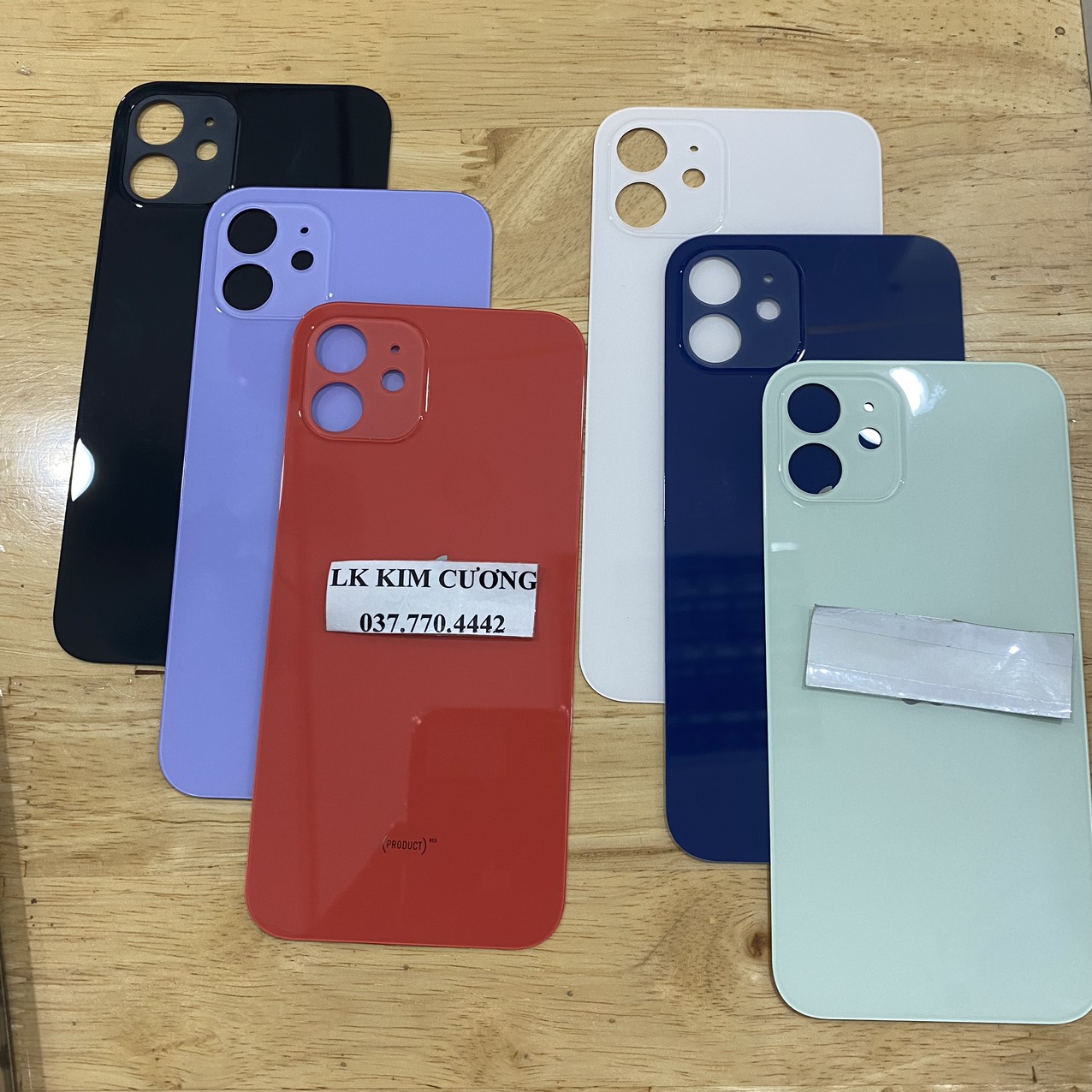 Mặt lưng LỖ TO thay thế cho ip 12