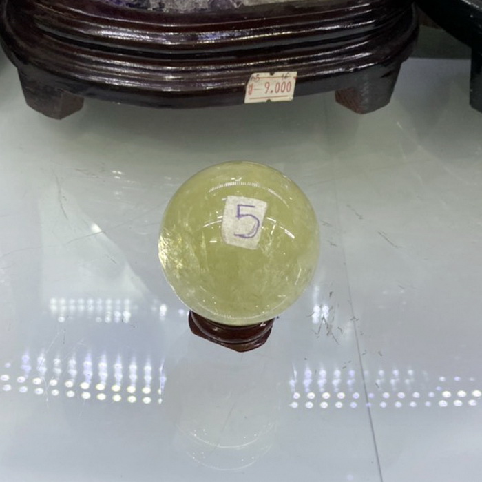 Quả cầu thạch anh vàng phong thủy, đá thạch anh