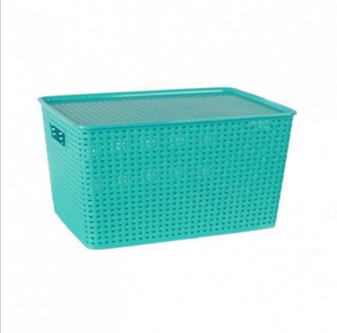 Rổ nhựa có nắp Việt Nhật. Rổ bé 14 x 19 x 28 cm. Rổ trung 20 x 27 x 40 cm. Rổ đại 23 x 30 x 43 cm (QK-392)