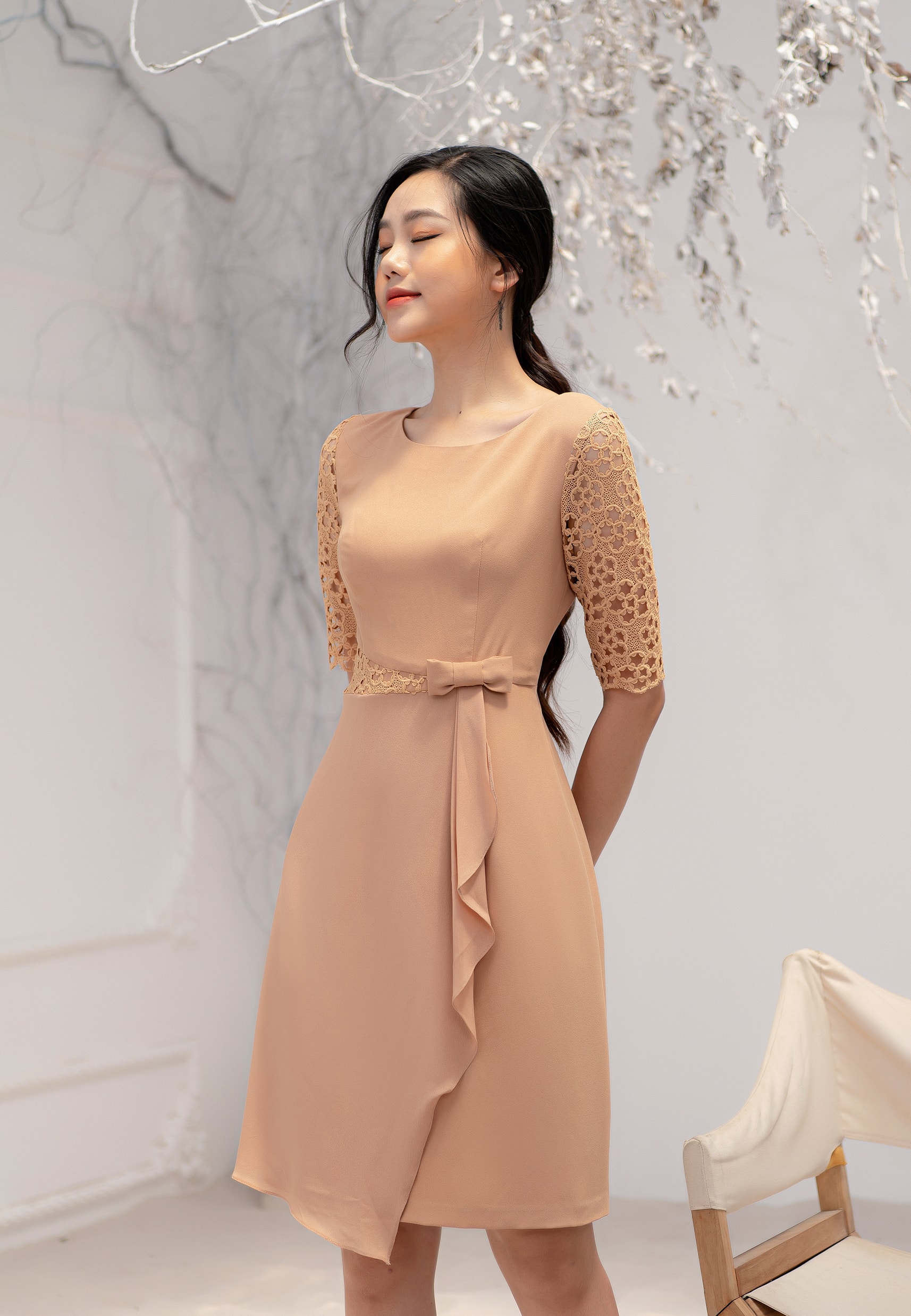 Đầm xòe phối ren tay Mila 20DK015BE