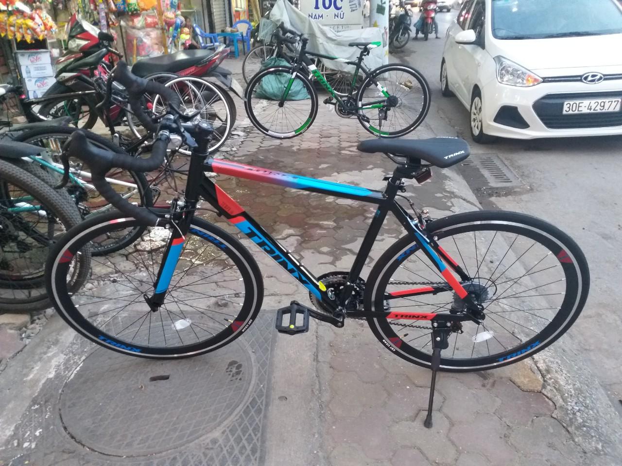 Xe đạp đua TRINX TEMPO 1.0 2020