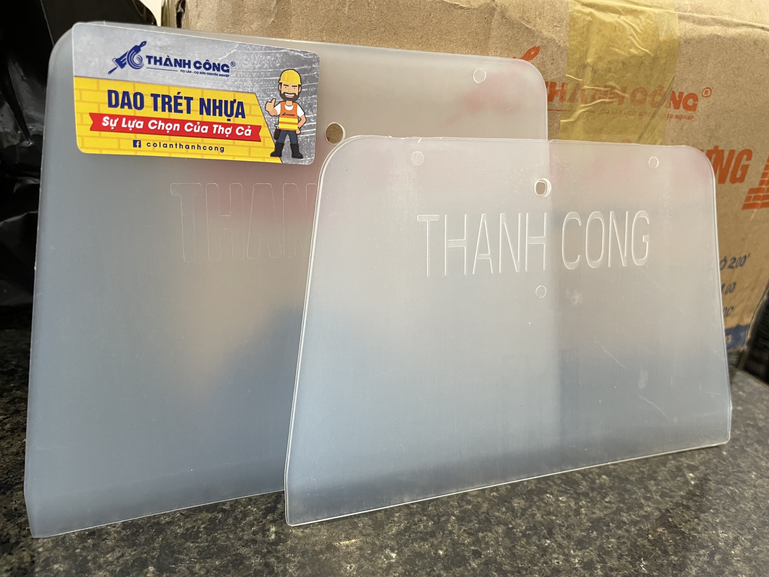 Dao nhựa Thành Công