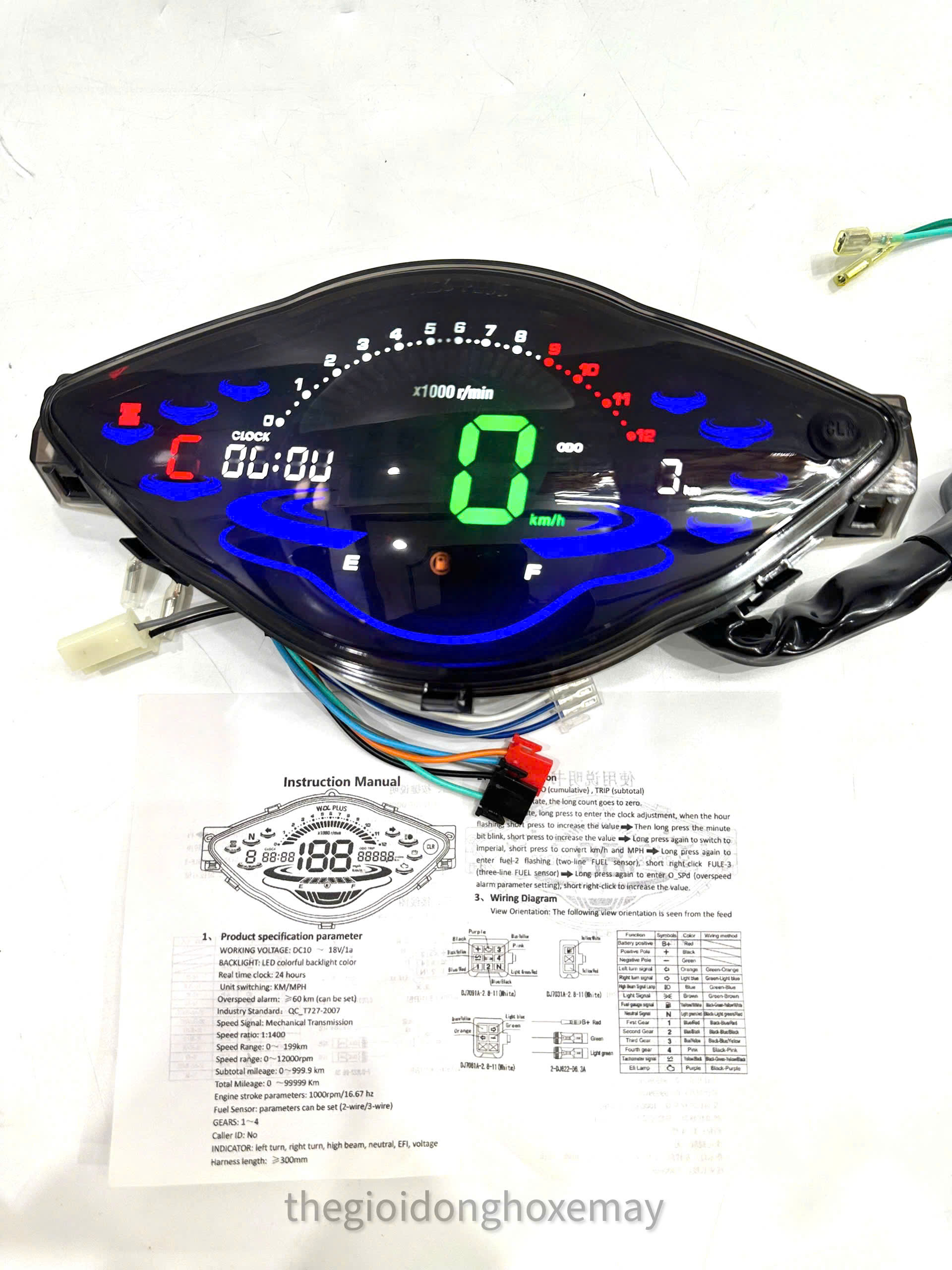 Đồng Hồ Điện Tử LCD Rs Plus 2023