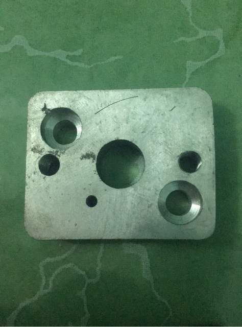 Phíp Nhôm Chế Bình Xăng Con Máy Phát Cỏ