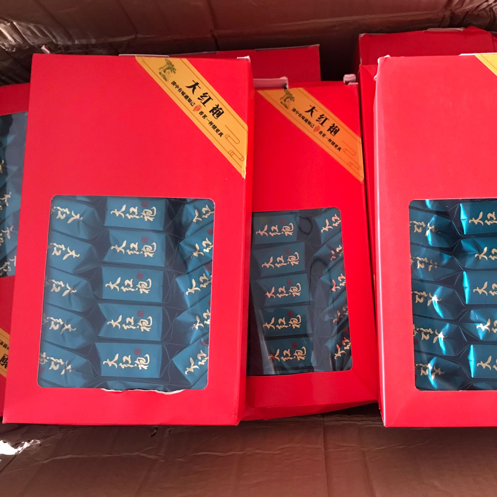 [HCM]Trà Ô Long Than Quế Lô Châu Hộp 250g ( Đại Hồng Bào Vũ Di Sơn)