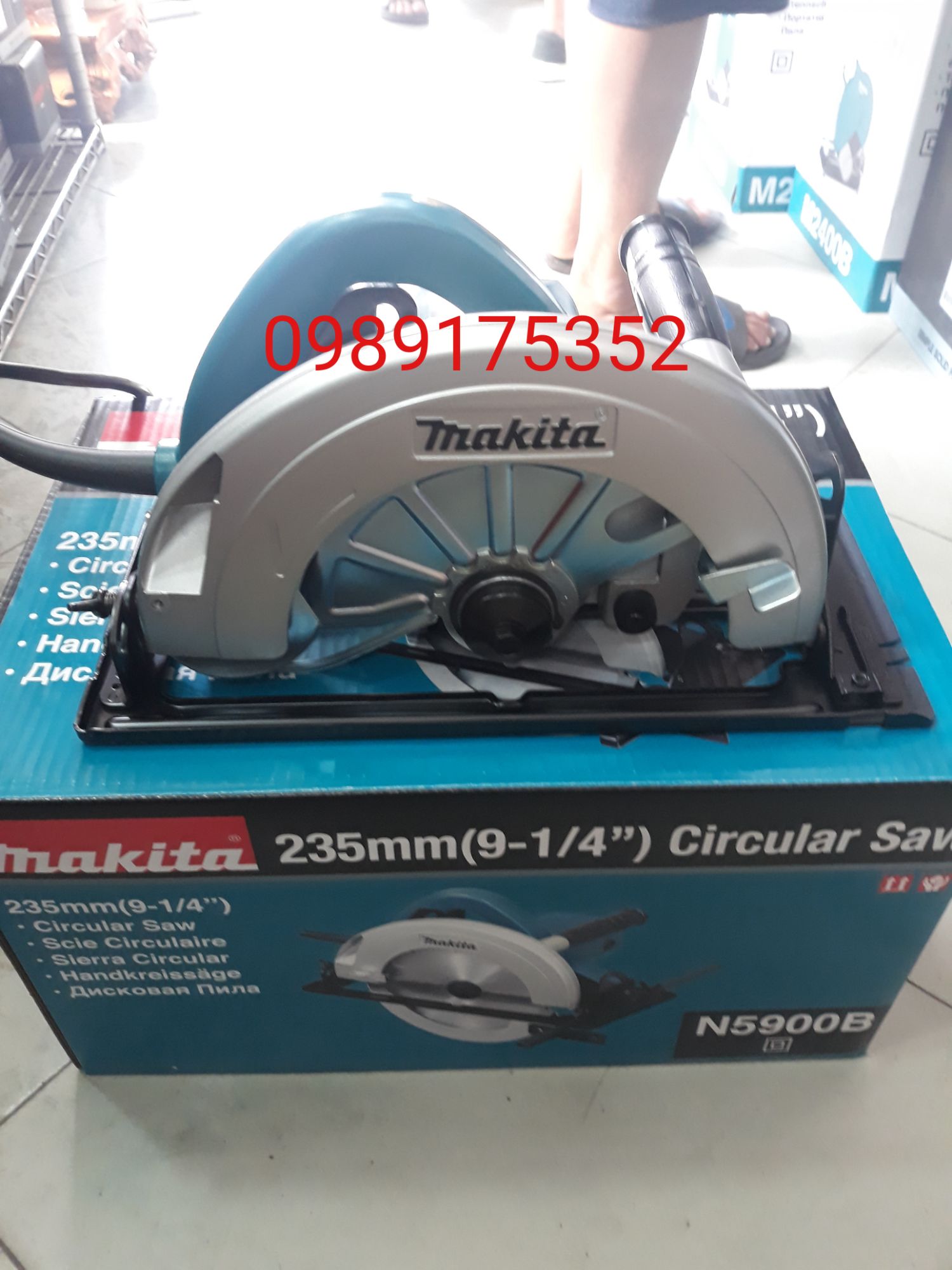 máy cưa gỗ makita N5900B