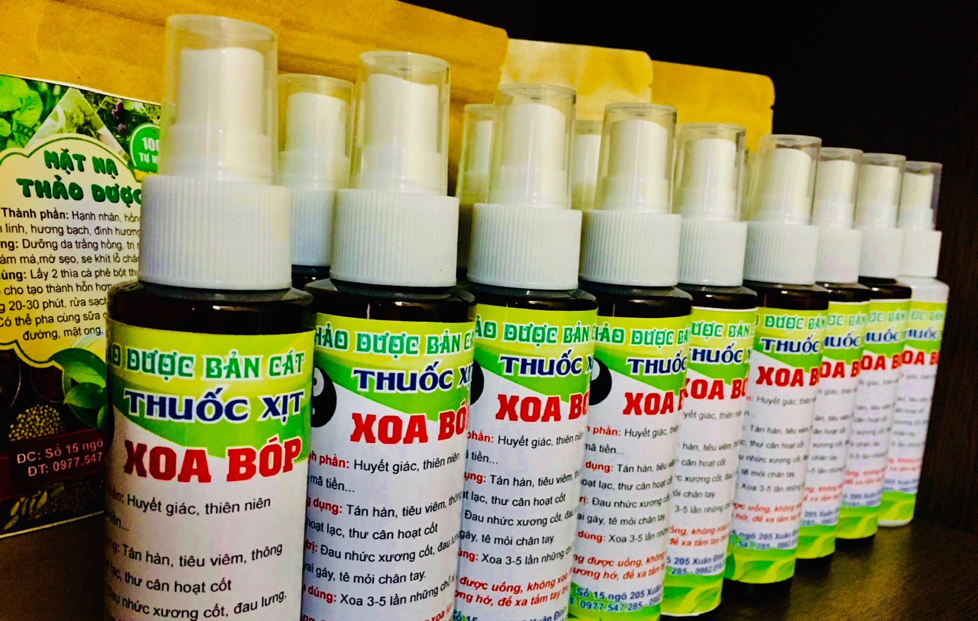 Xịt xoa bóp 100ml