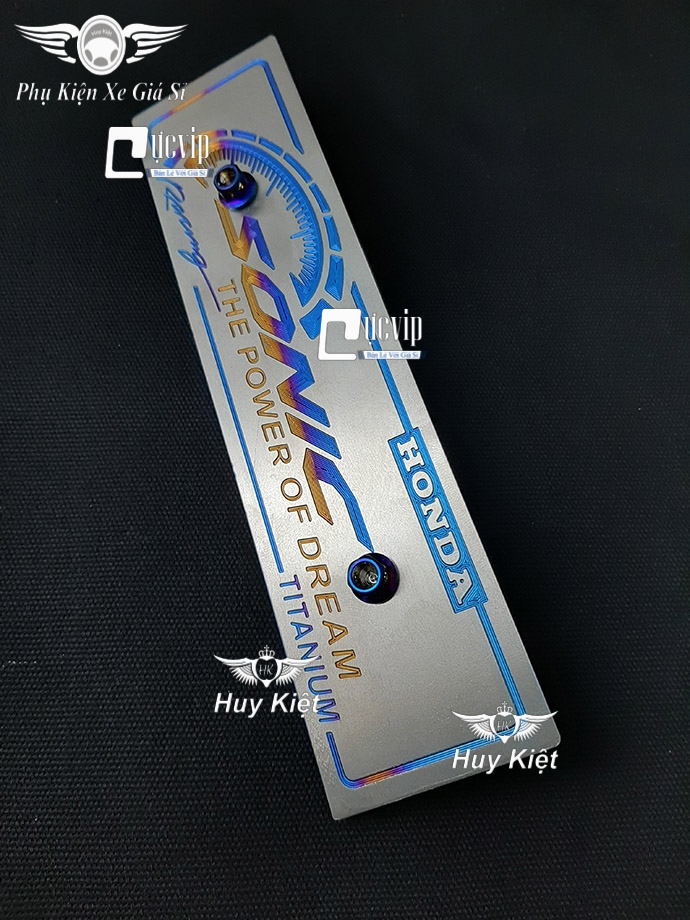 [HCM]Bảng Tên Sonic Titan (Mẫu Titan Khò) Kèm 2 Ốc Vương Miện MS3600
