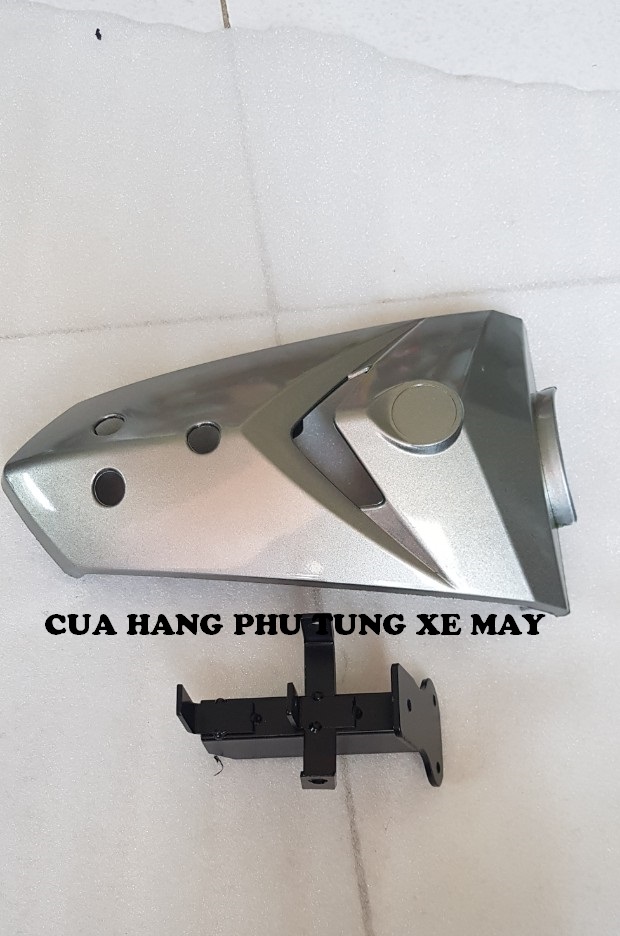 Bộ mặt nạ + pát gắn rổ xe Sirius đủ màu