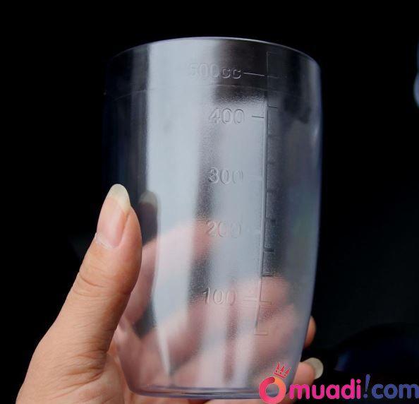 Bình lắc Shaker nhựa 700ML vạch mờ