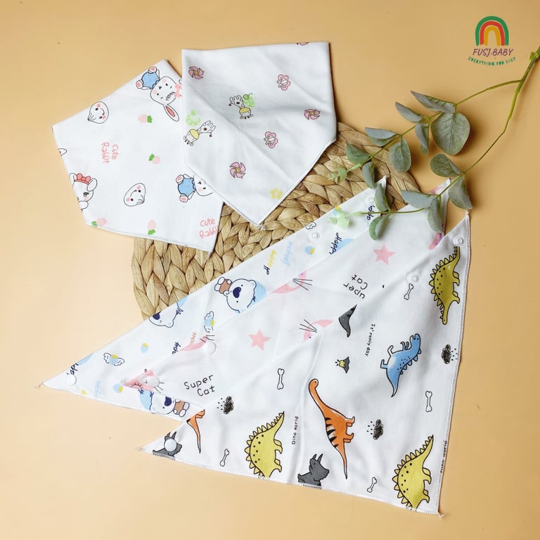 10 Khăn Tam Giác Cotton Có Cúc Bấm