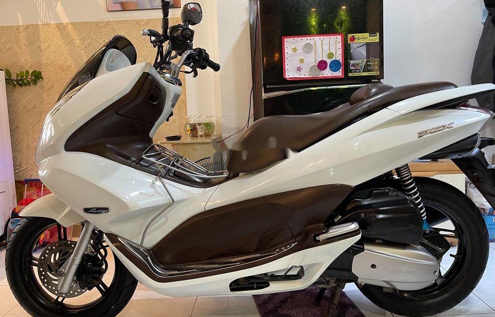 Dè trước PCX Đời đâu 2010 2011 2012 chính hãng zin