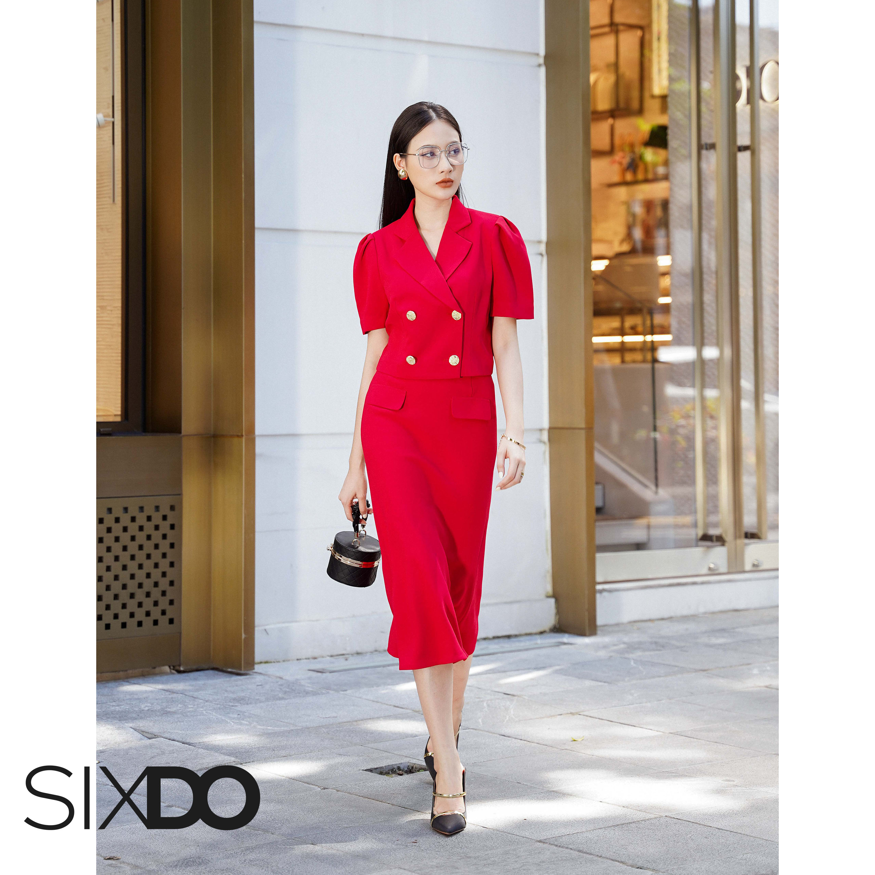 Áo Vest nữ đỏ đậm dáng lửng SIXDO (Dark Red Cropped Vest)