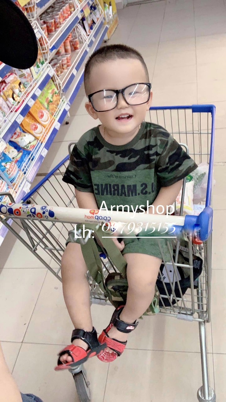 Bộ quần áo phông rằn ri trẻ em