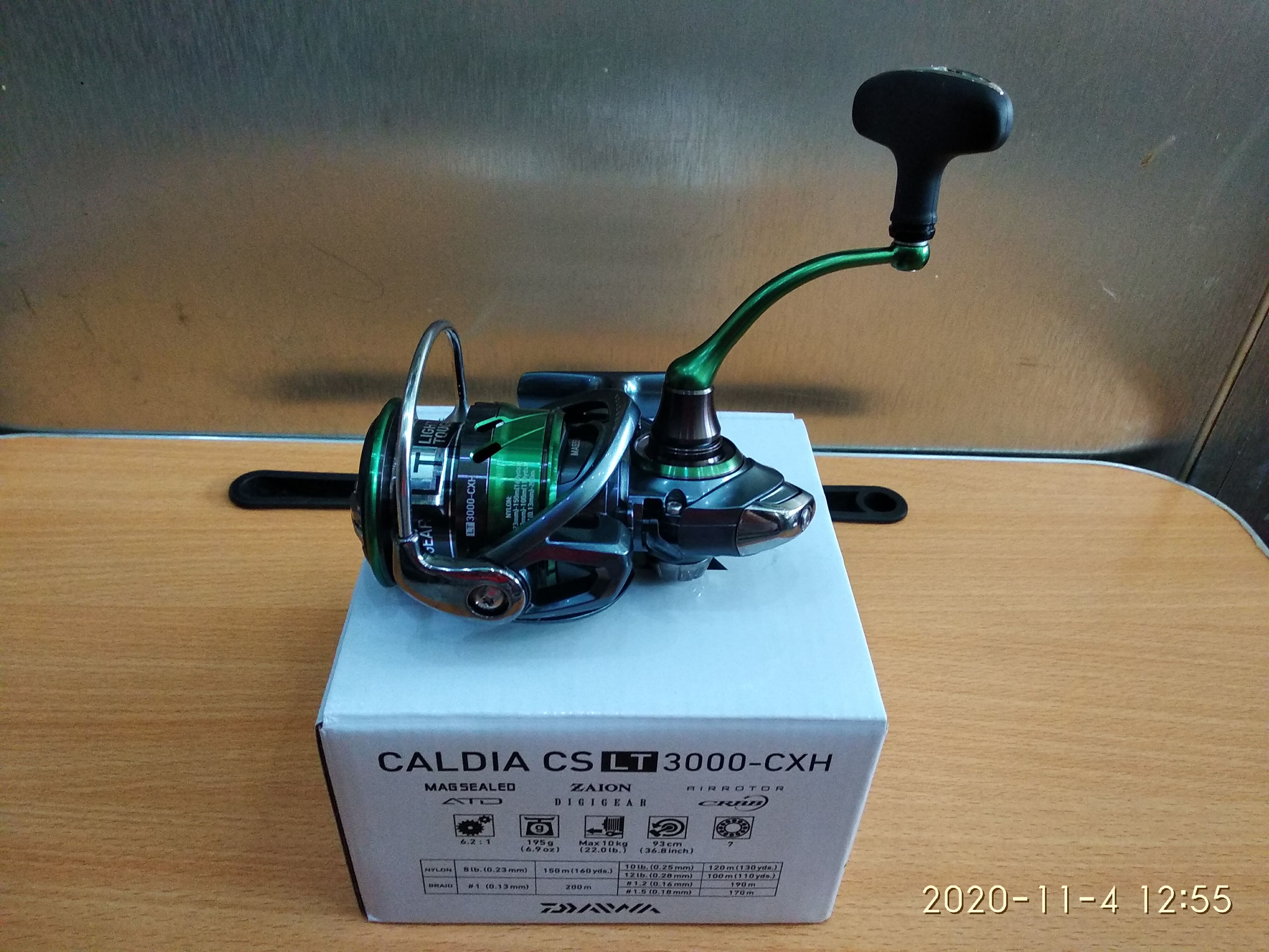 Máy Câu Cá Daiwa Caldia CS LT 3000-CXH - Máy Đứng