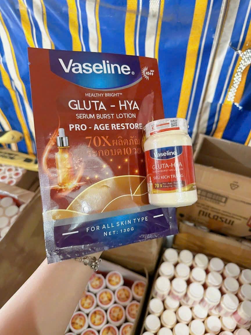 Tắm trắng Vaseline bao bật tone