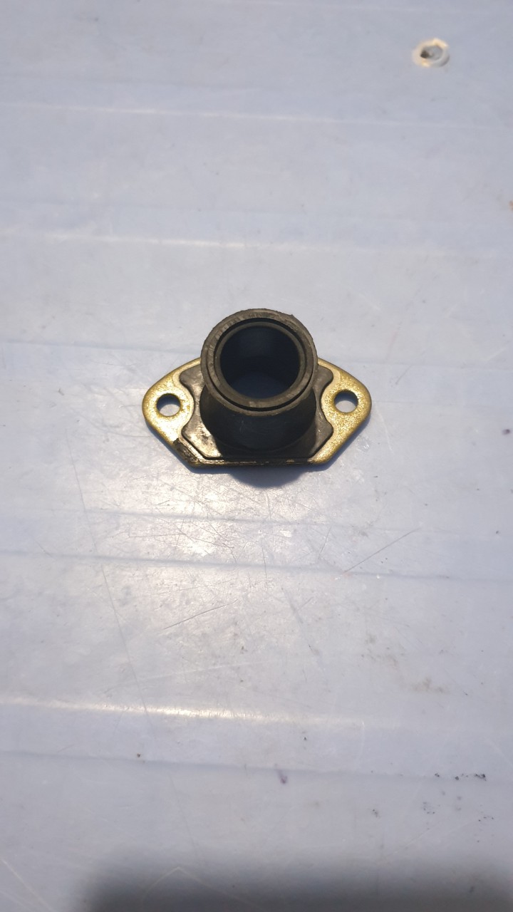 [HCM]CỔ XĂNG MÁY CƯA XÍCH 5200 (2 CÁI)